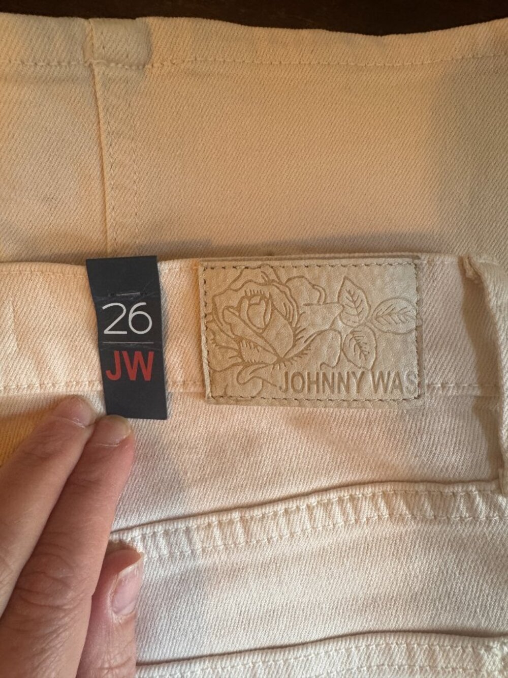 NWT Johnny Was straight leg jeans with eyelet embroidered pattern size 26 - Picture 7 of 8
